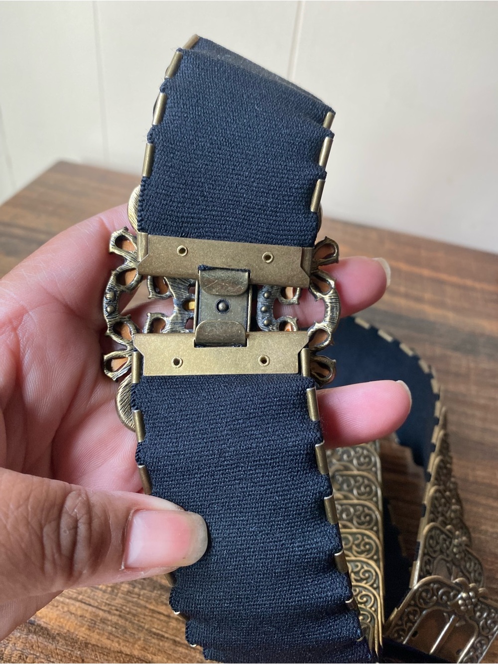 Vintage Metal Belt, Adjustable 42” - Picture 9 of 11